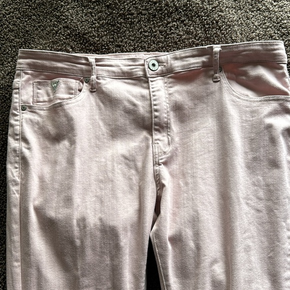 Men’s or Women’s Pink Guess jeans - Picture 5 of 7